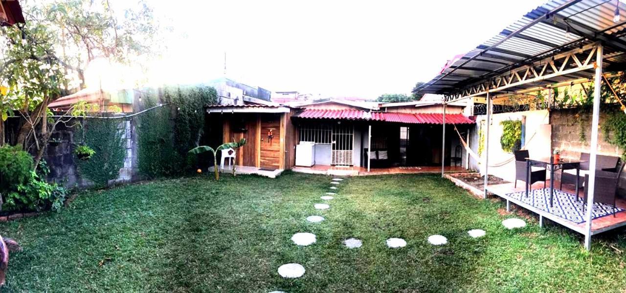 Airport Traveler'S Home Alajuela ภายนอก รูปภาพ