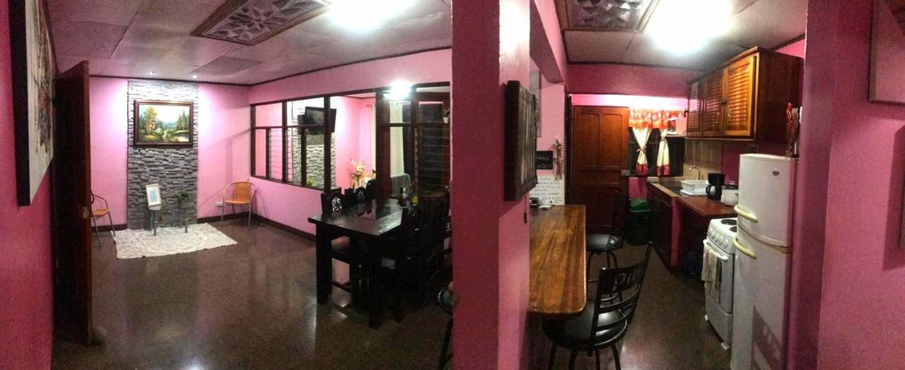 Airport Traveler'S Home Alajuela ภายนอก รูปภาพ