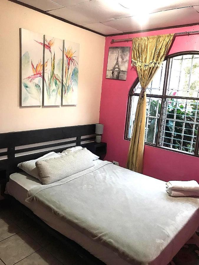 Airport Traveler'S Home Alajuela ภายนอก รูปภาพ