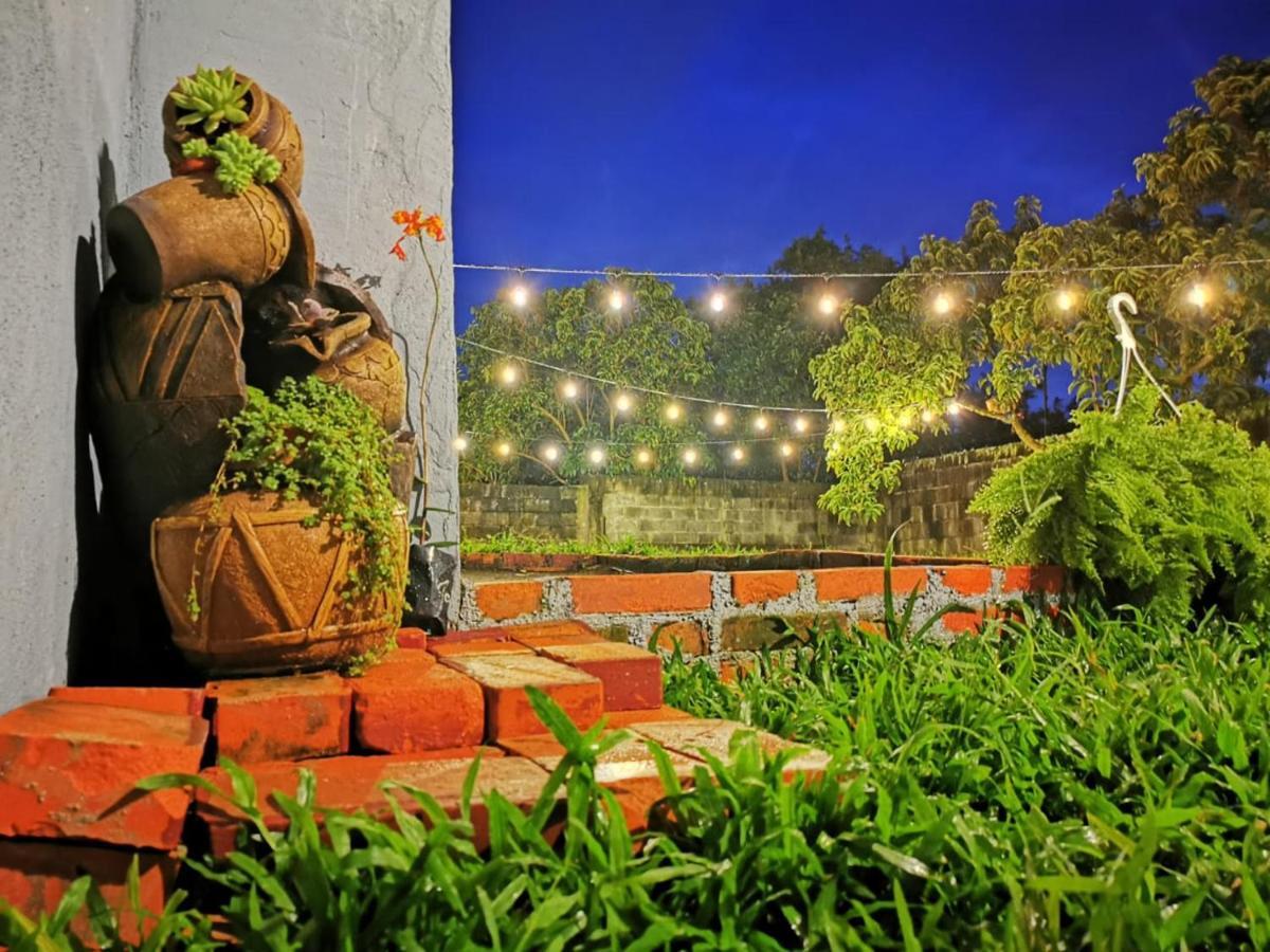 Airport Traveler'S Home Alajuela ภายนอก รูปภาพ